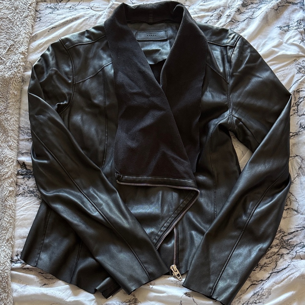 Blank NYC Black Faux Leather Draped Collar Asymmetric Zip Jacket